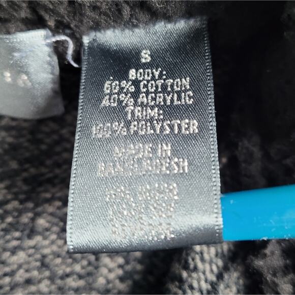 Oscar de la Renta Gray 1/4 Zip Ribbed Sweater size Small - Picture 6 of 13